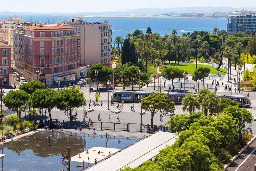 Studio A Louer Au Coeur Du Carre Dor A Nice, Rue Dalpozzo A 150 Metres Des Plages Kültér fotó