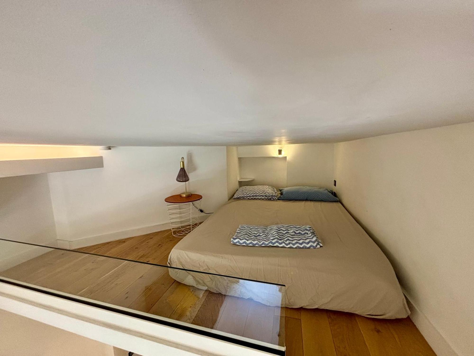 Studio A Louer Au Coeur Du Carre Dor A Nice, Rue Dalpozzo A 150 Metres Des Plages Kültér fotó